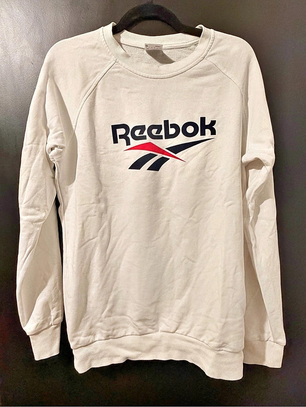 Reebok Crewneck Sweatshirt in Cream Unisex Size Small Like New